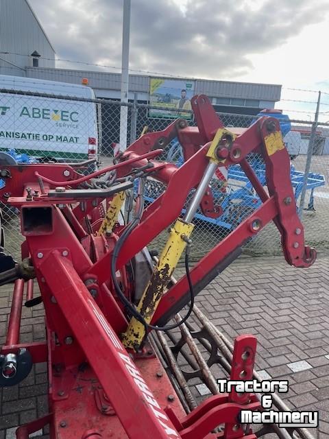 Herse rotative Lely rotorkopeg 35 met openrol en hydraulische hef