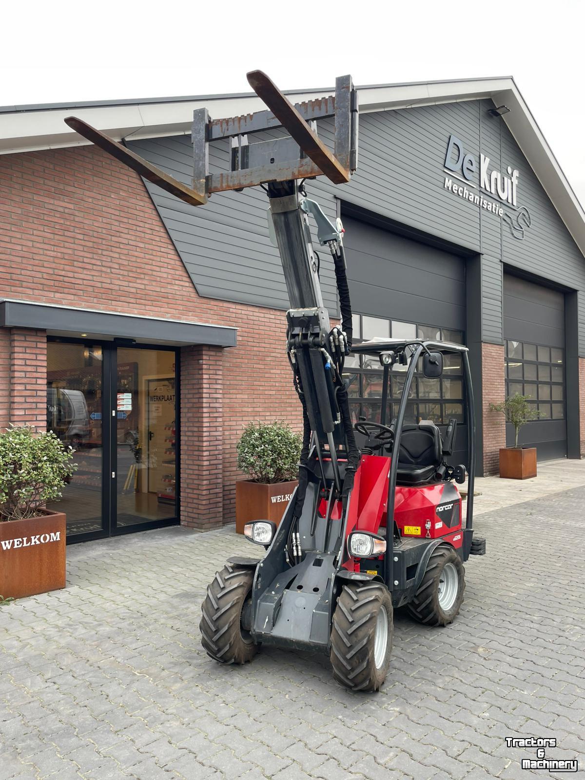 Chargeuse sur pneus Norcar A6226 nieuw