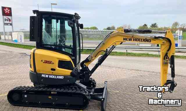 Mini pelleteuse New Holland E35D