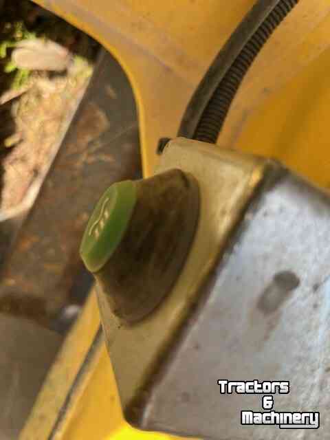 Chargeuse sur pneus Kramer KL25.5e