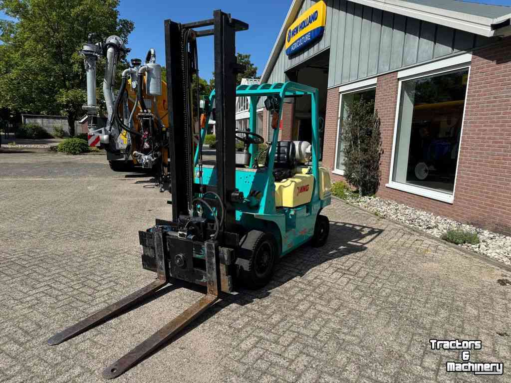 Chariot élévateur Yang FG 25 Heftruck