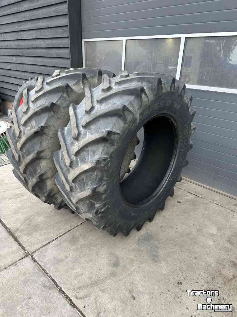 Roues, Pneus, Jantes, Barillets Jumelage Trelleborg 540/65R34