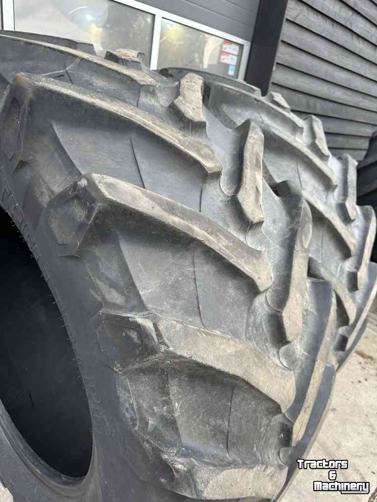 Roues, Pneus, Jantes, Barillets Jumelage Trelleborg 540/65R34