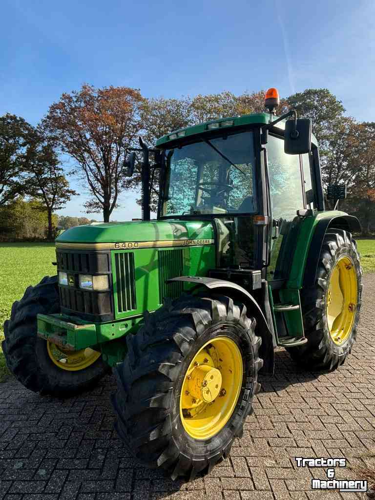 Tracteur John Deere 6400