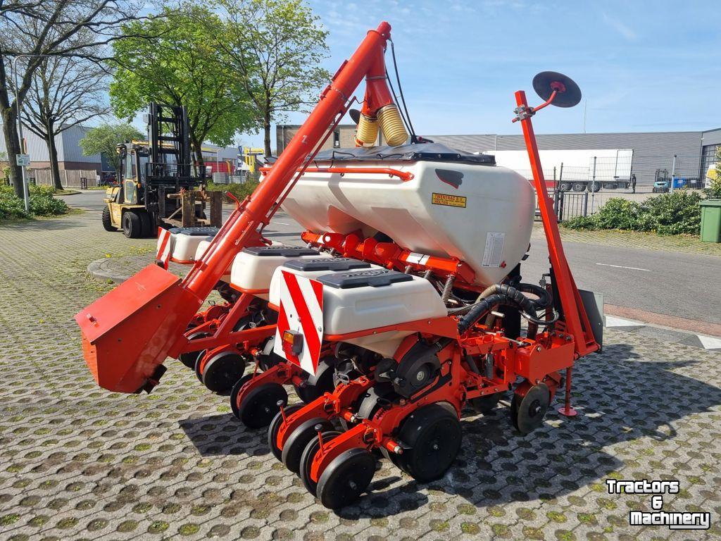 Semoir monograine Kuhn Maxima 2 TD 6 rij maiszaaimachine