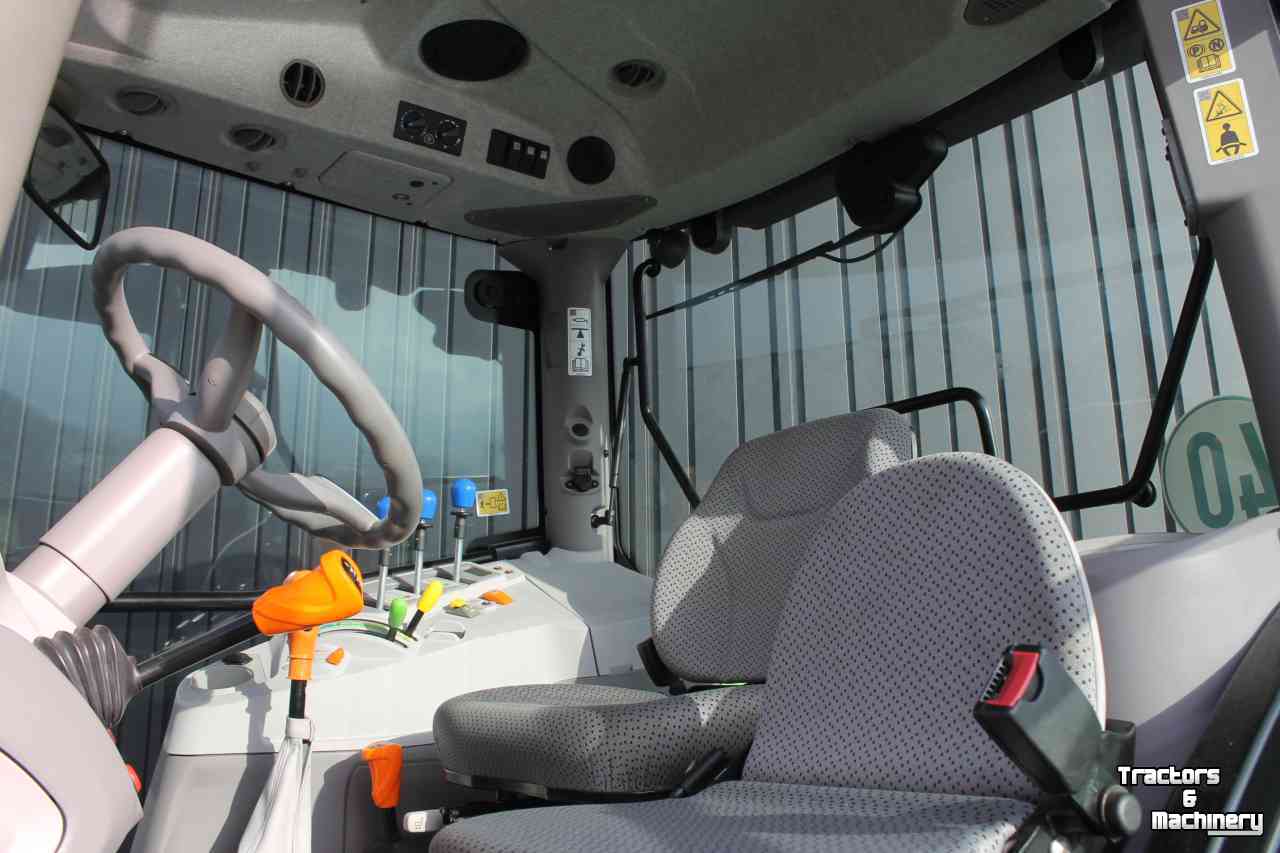 Tracteur Deutz-Fahr 5095 Keyline trekker Deutz tractor LS uitvoering mechanische omkeer