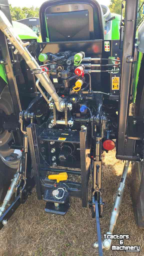 Tracteur Deutz-Fahr 4070 E GS   ( powershutle en powershift )