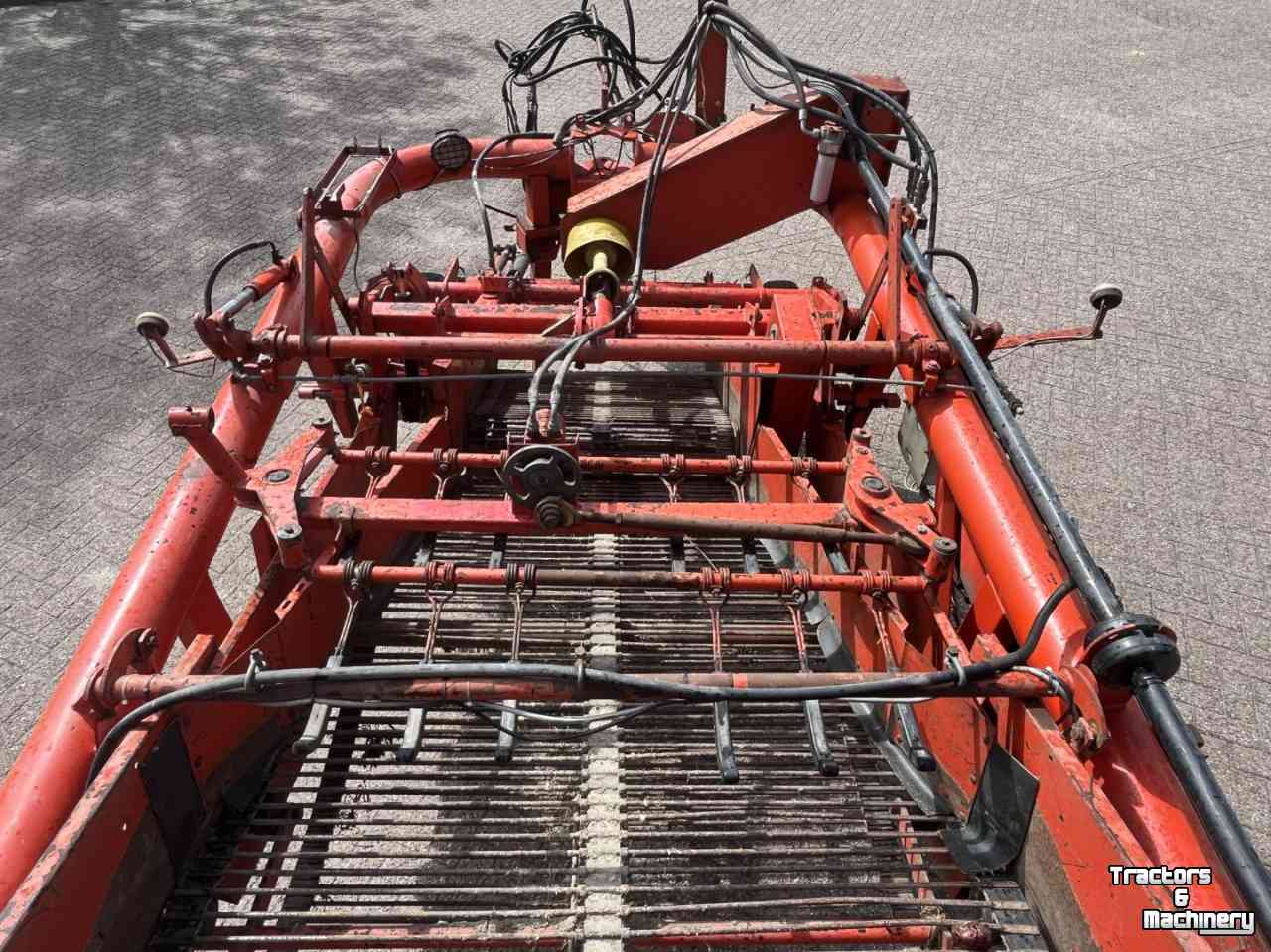 Arracheuse d‘oignons Grimme DL 1500, uienrooier, egelband