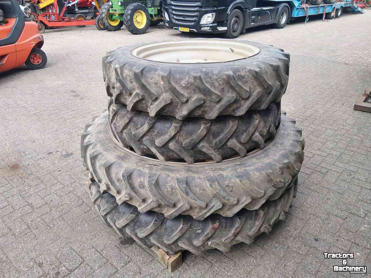 Roues, Pneus, Jantes, Barillets Jumelage Massey Ferguson Cultuur wielen 270/95 R48 270/95 R32