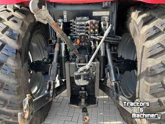 Tracteur Case-IH MXU 125