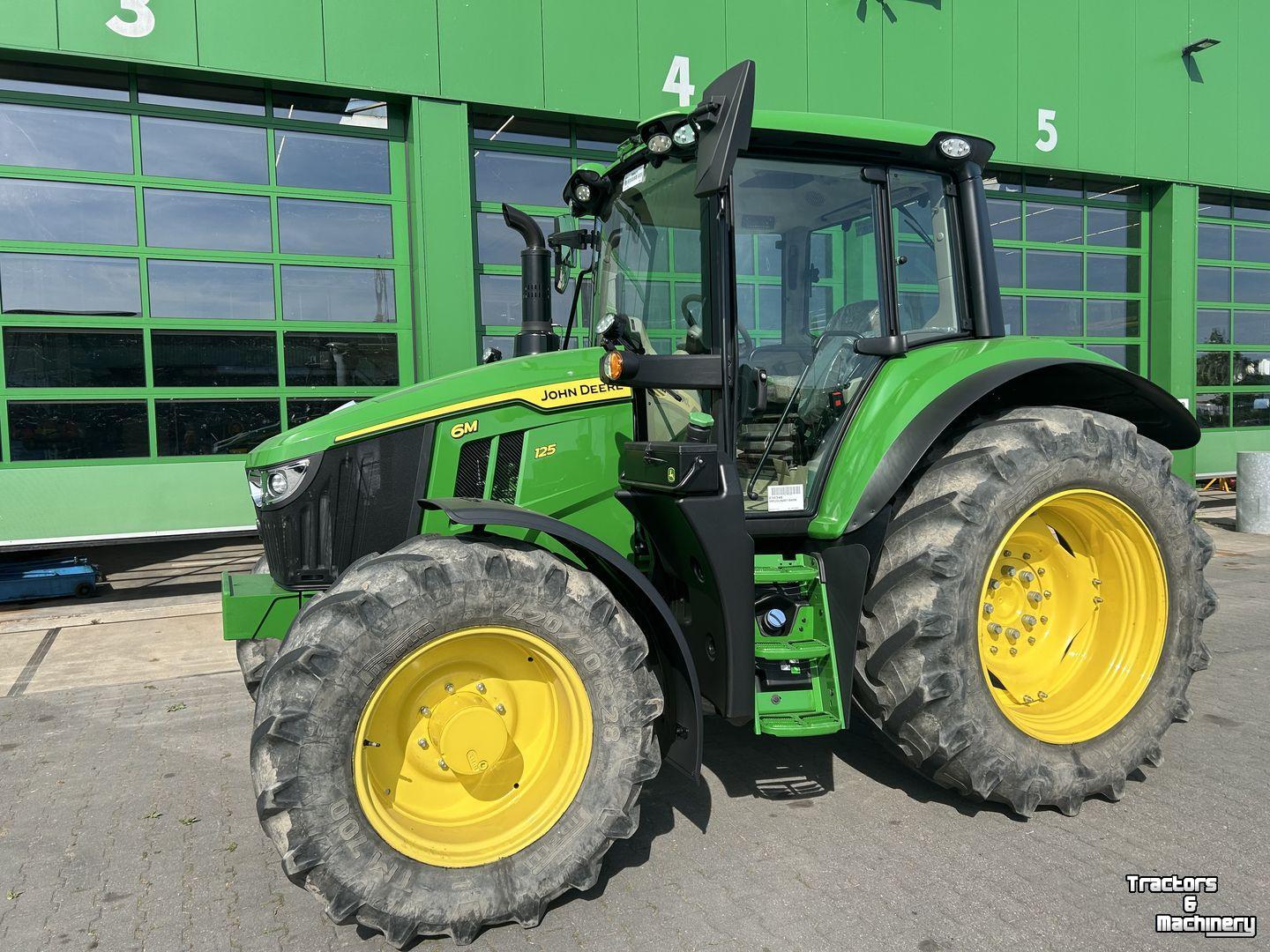 Tracteur John Deere 6M 125