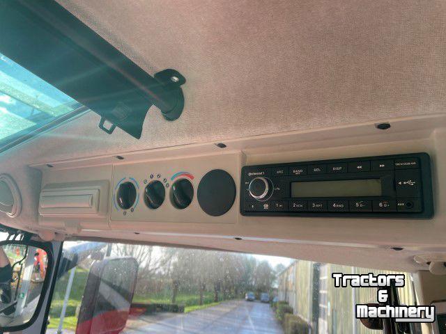 Tracteur Massey Ferguson 5S.125 DYNA 6 ESSENTIAL