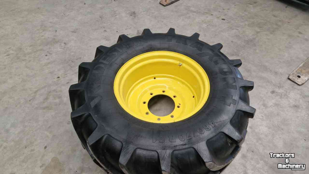 Roues, Pneus, Jantes, Barillets Jumelage Vredestein 580/70R38-----480/70R24