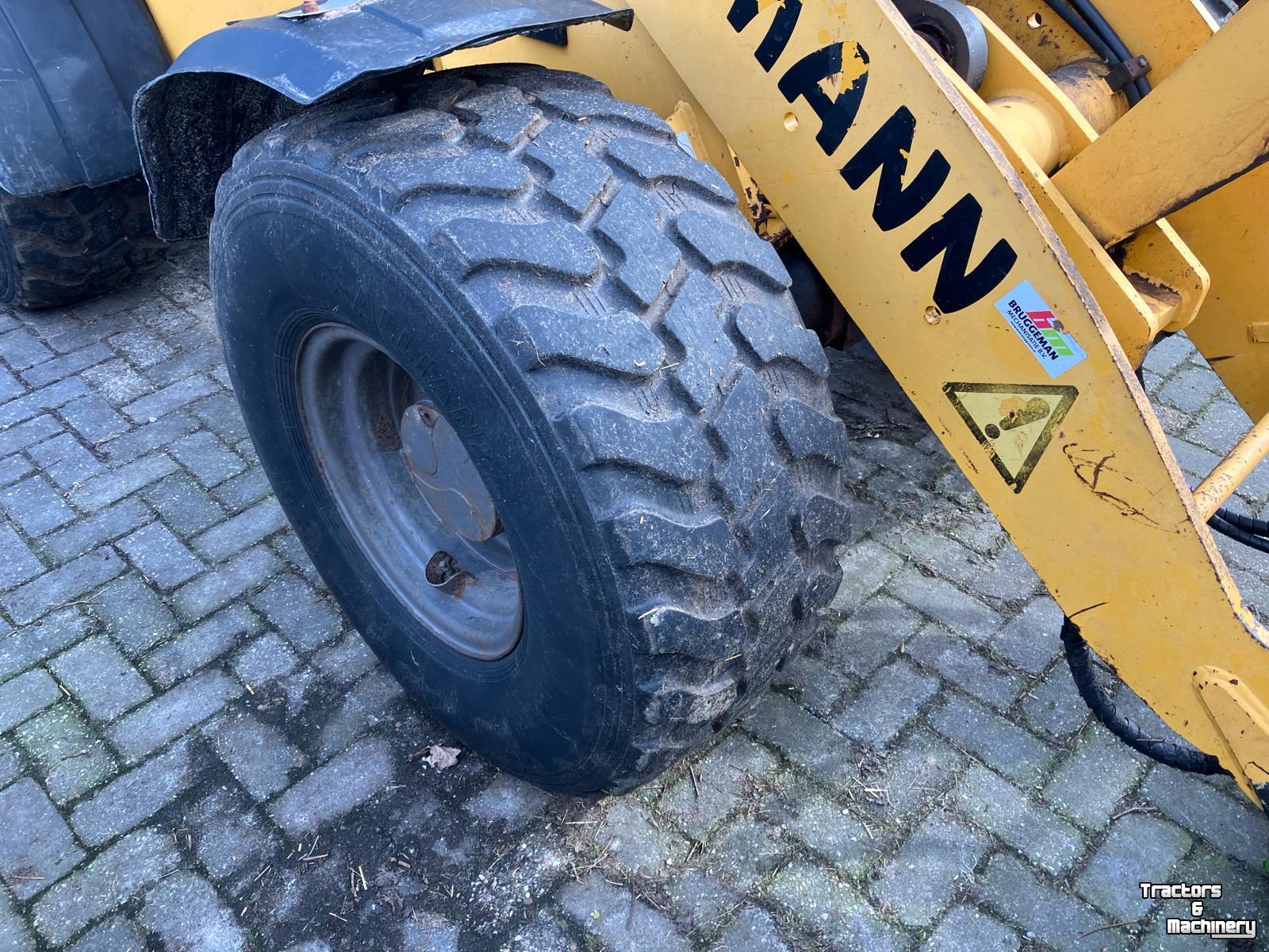 Chargeuse sur pneus Ahlmann AL80