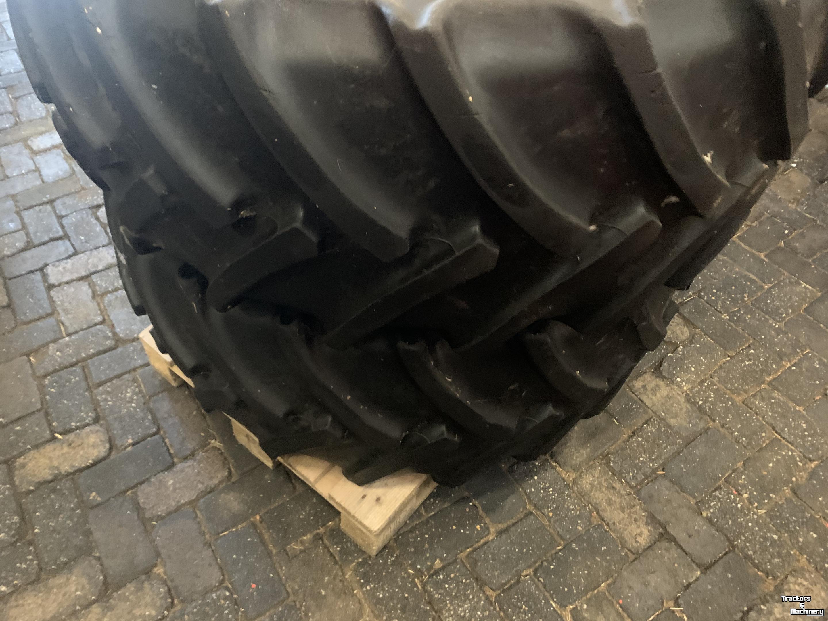 Roues, Pneus, Jantes, Barillets Jumelage Continental 540/65R28 op Fendt velg