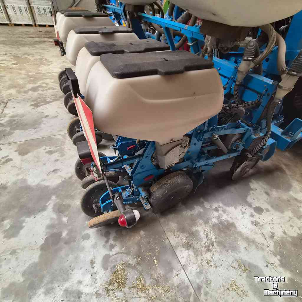 Semoir Monosem Maïszaaimachine NG4 Plus 12 rijen