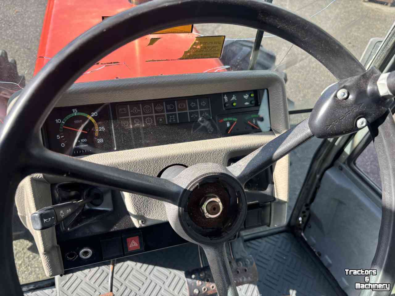 Tracteur Massey Ferguson 3085 16x16 speedshift buffel
