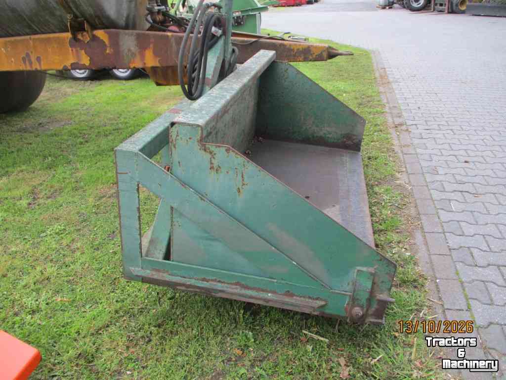 Transport godets de tracteur Jako grondbak 180cm hydro kiepen
