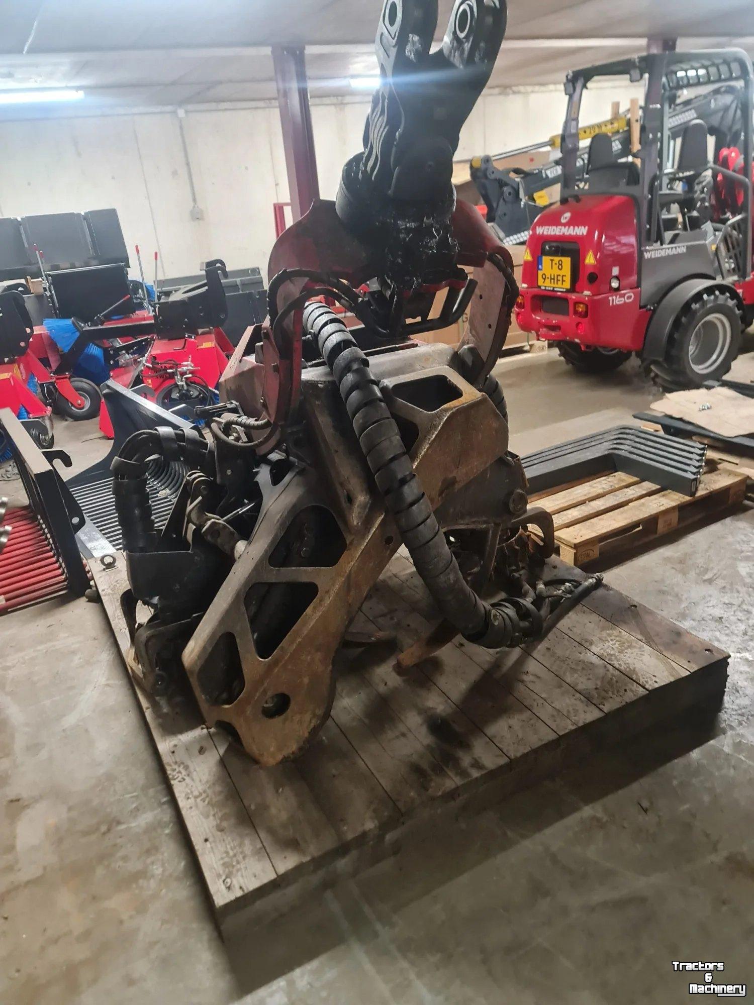 Ciseaux d’arbres Komatsu C144 KOP