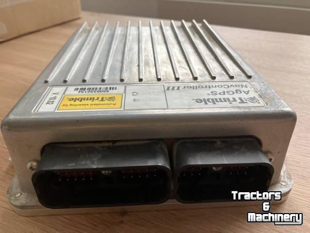 Systèmes et accessoires de GPS Trimble NAV III Controller