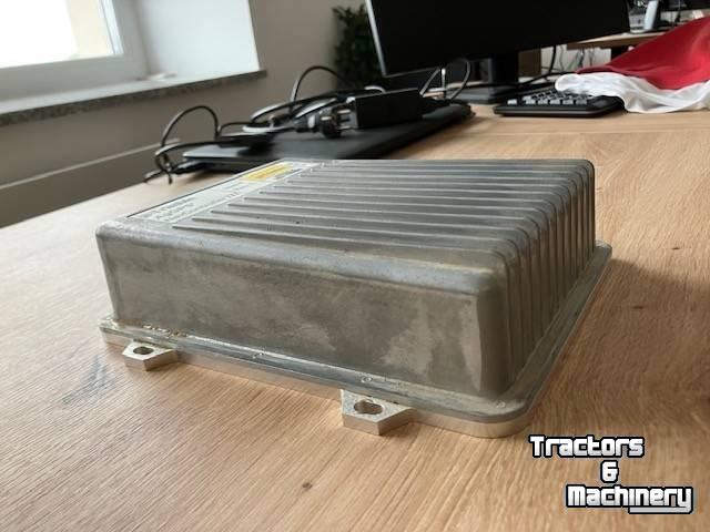 Systèmes et accessoires de GPS Trimble NAV III Controller