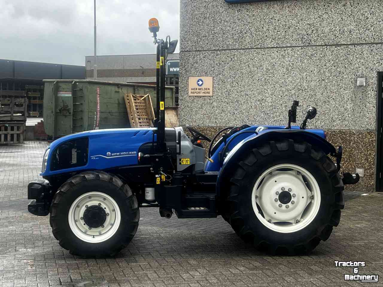 Tracteurs New Holland T3.70LP 4wd  kruip Rops 636u