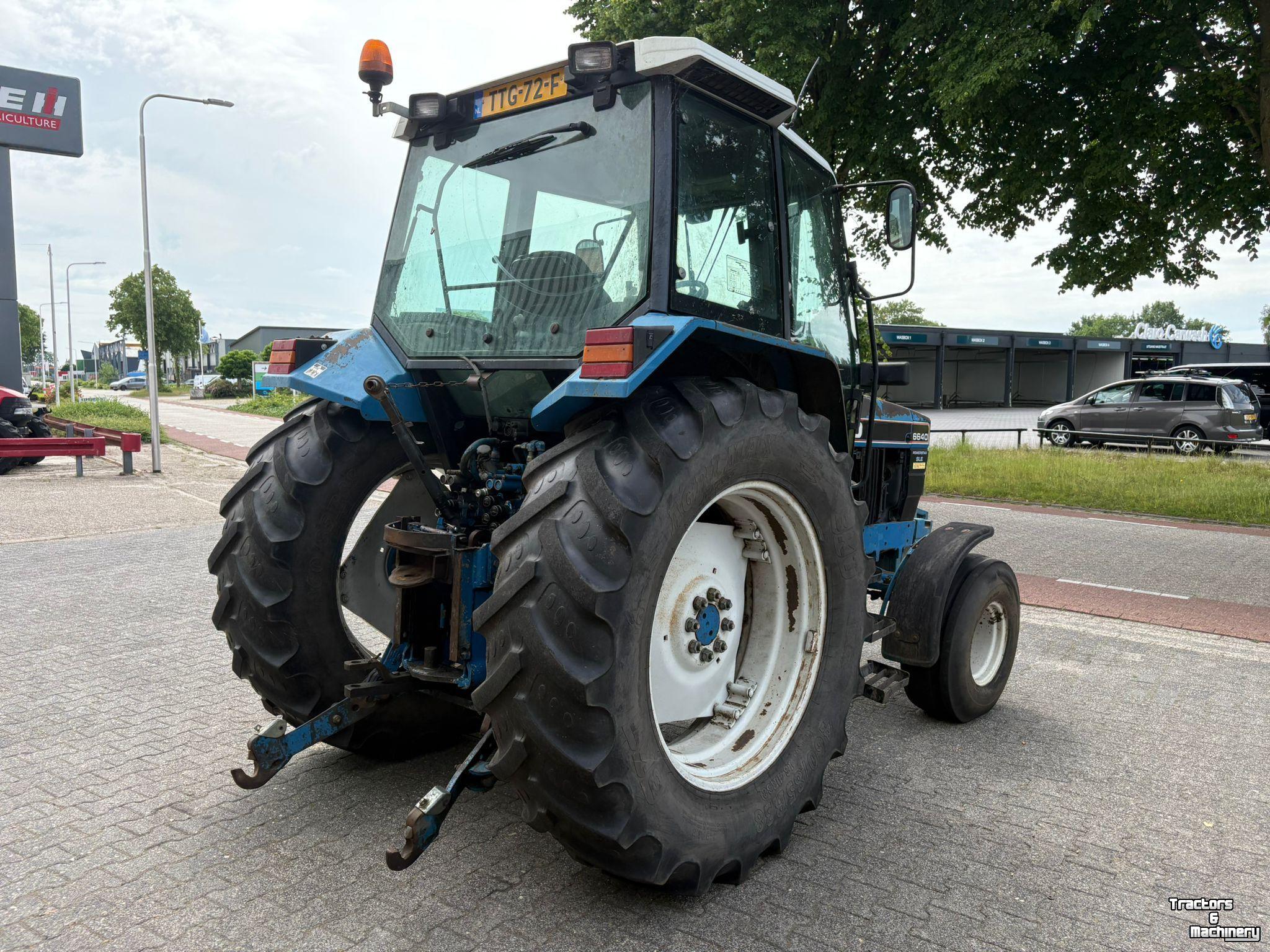 Tracteur Ford 6640SLE