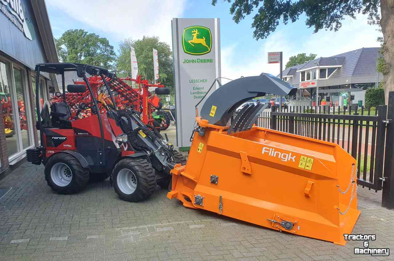 Distributeur de paille pour des logettes Flingk SHC