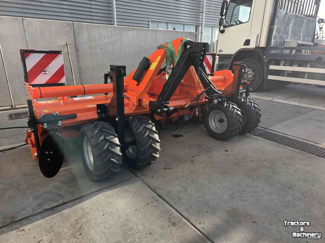 Fraise rotative Shaktiman Jumbo 300 bio frees / mulch