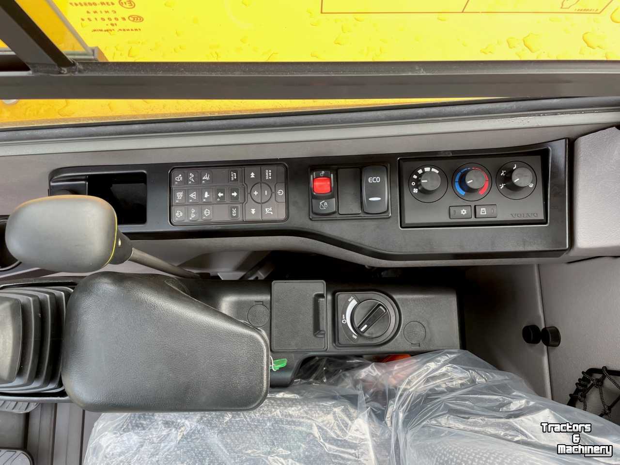 Pelles sur chenilles Volvo ECR88D pro plus kraan graafmachine excavator