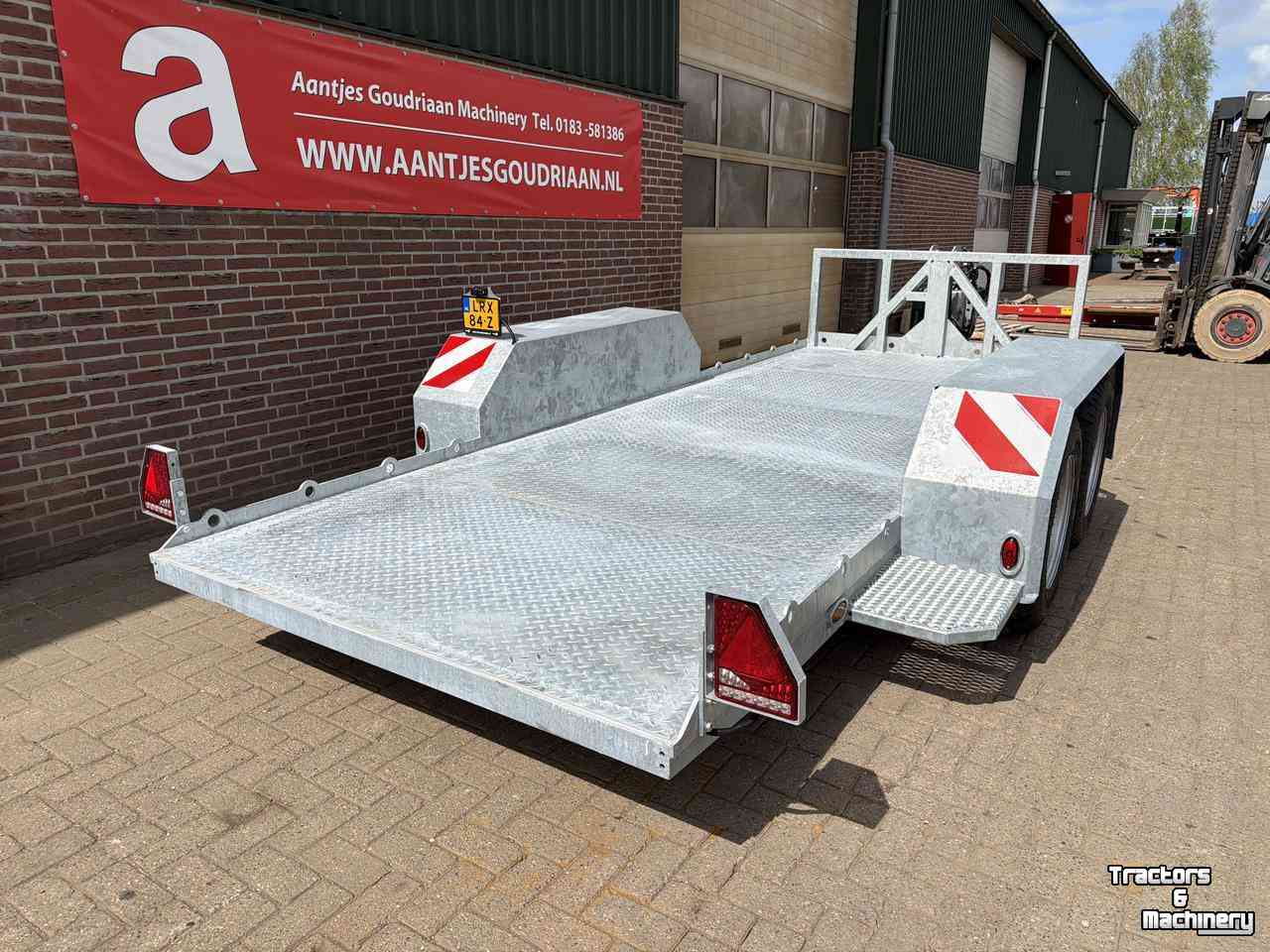 Remorque porte-machines AGM Machinetransporter / Oprijwagen