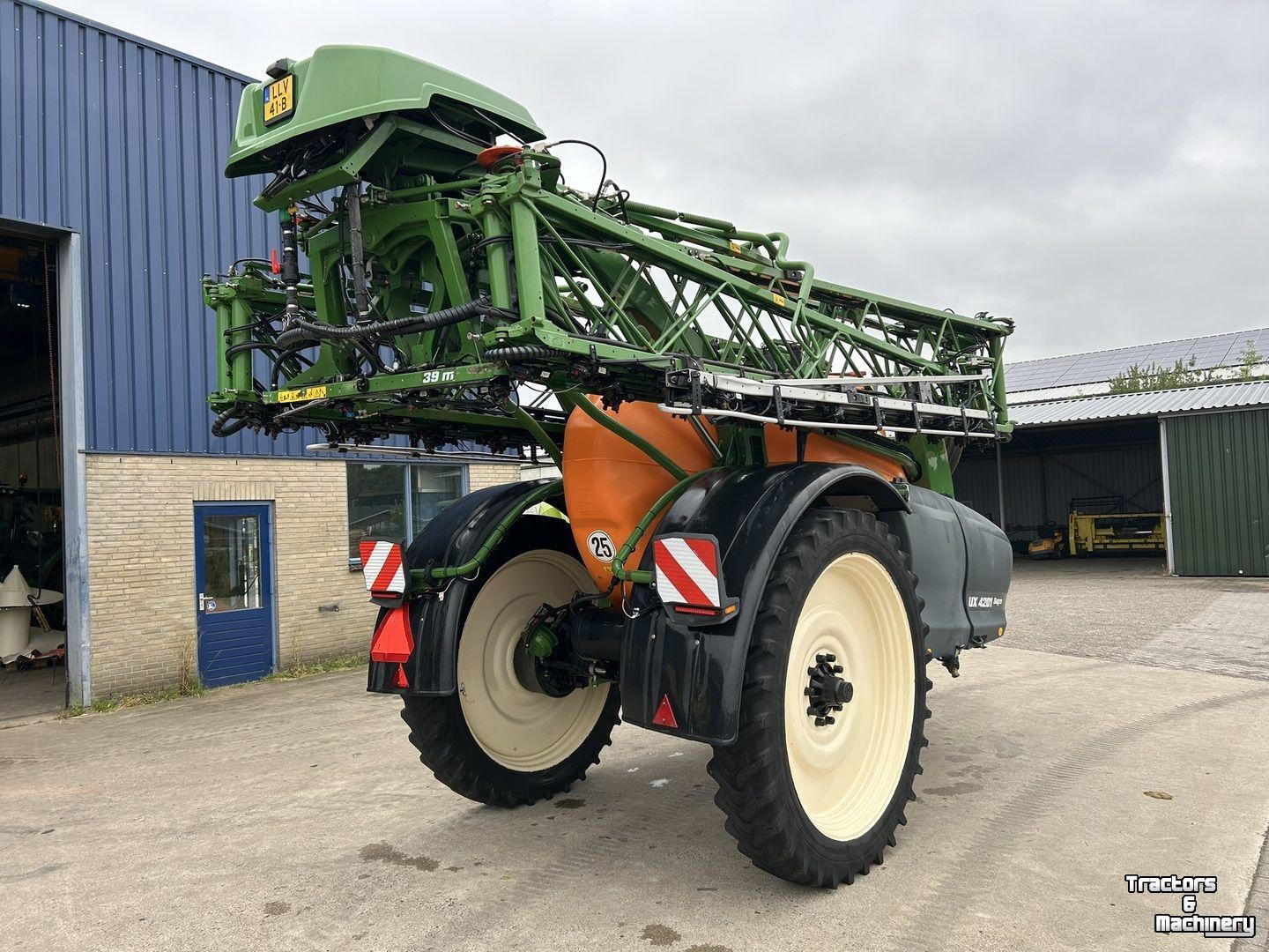 Pulvérisateur Amazone UX