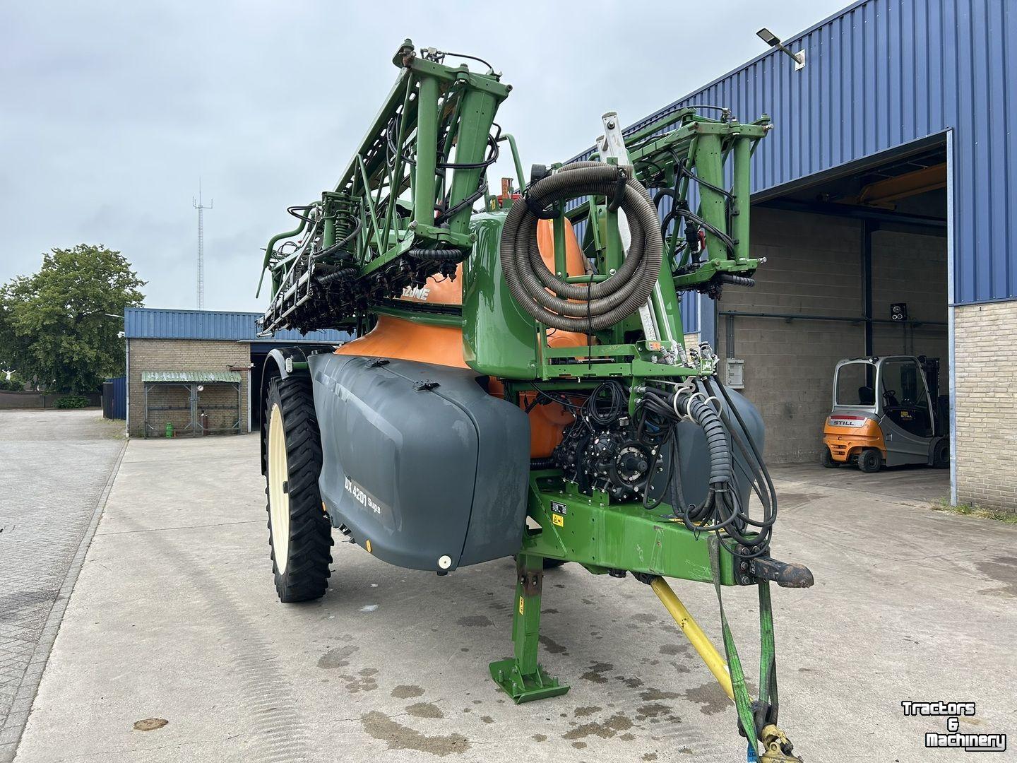 Pulvérisateur Amazone UX