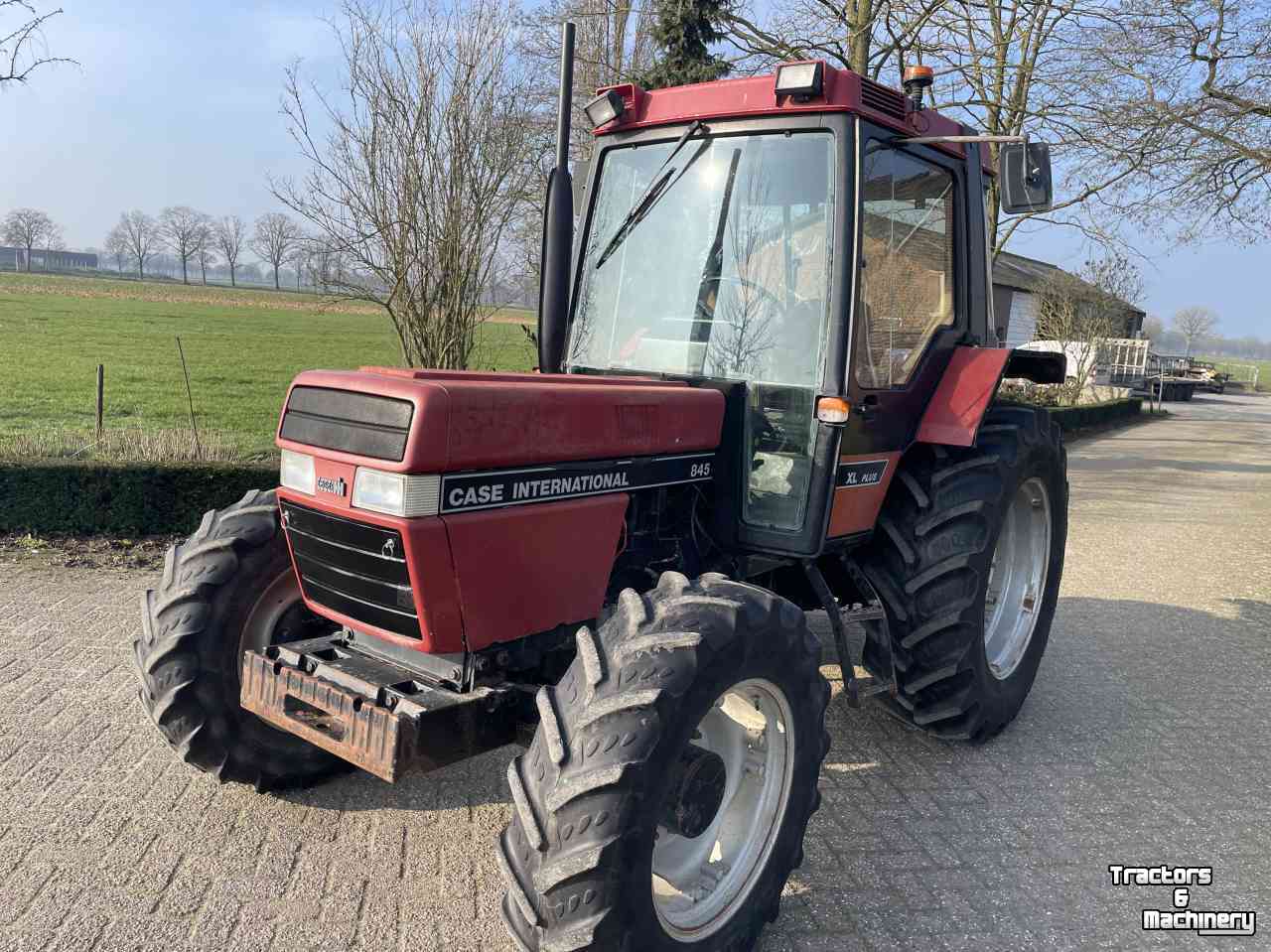 Tracteur Case-IH 845XL Plus