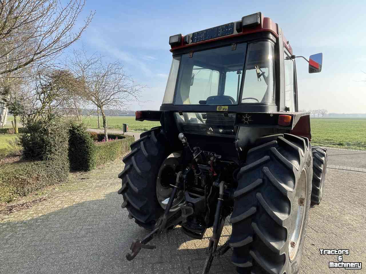 Tracteur Case-IH 845XL Plus