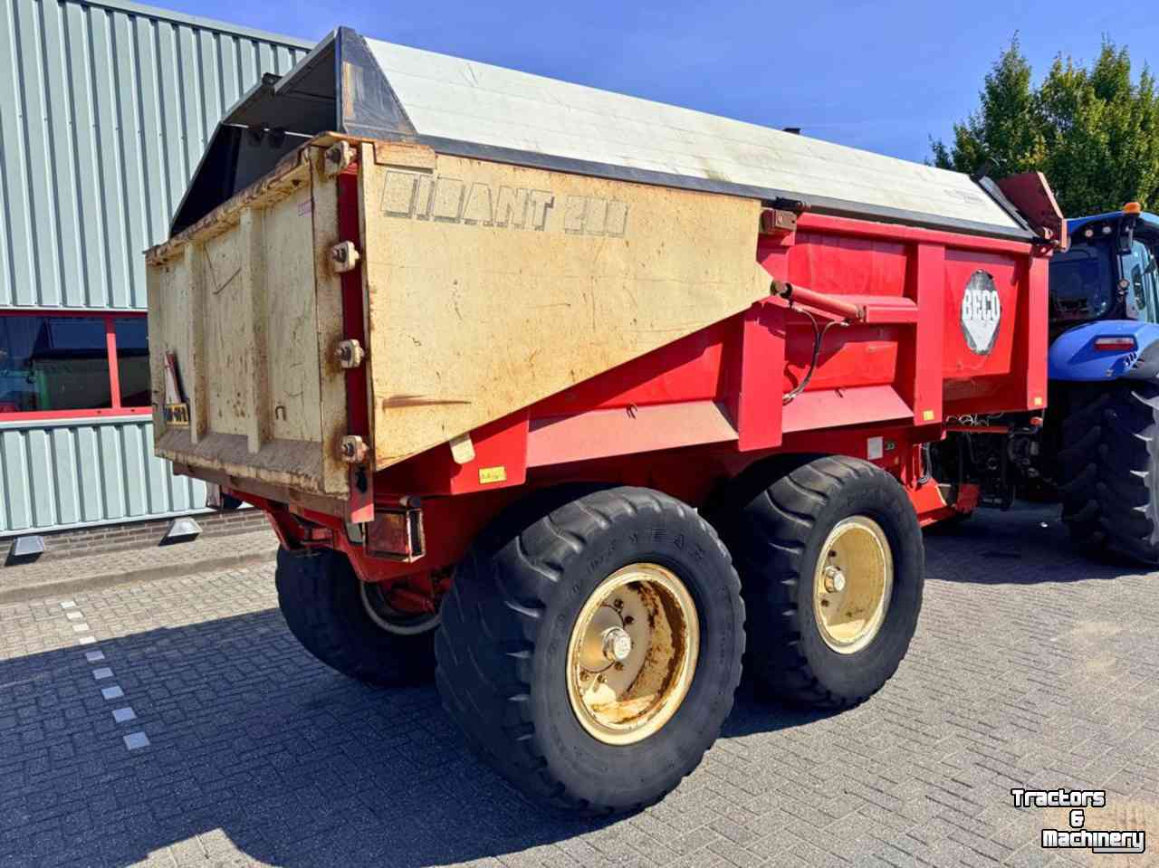 Tombereau / Benne TP Beco Gigant 200 Zandkipper