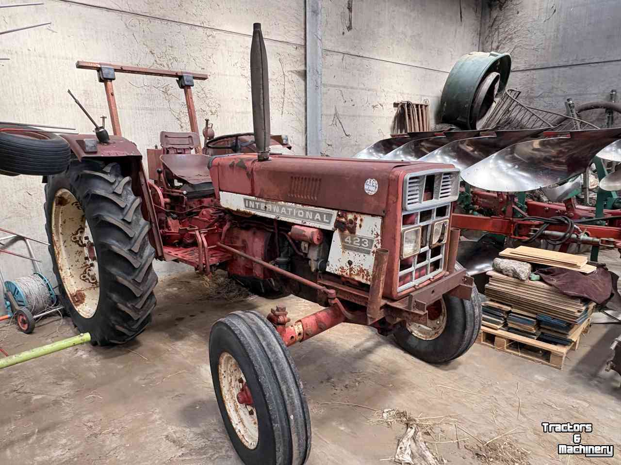 Tracteur pour horticulture International 423