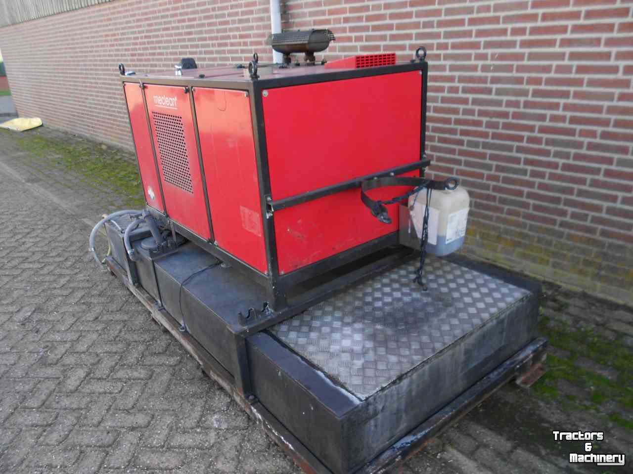 Nettoyeur à haute pression Chaud/Froid Meclean mobiel warm water reiniger unit