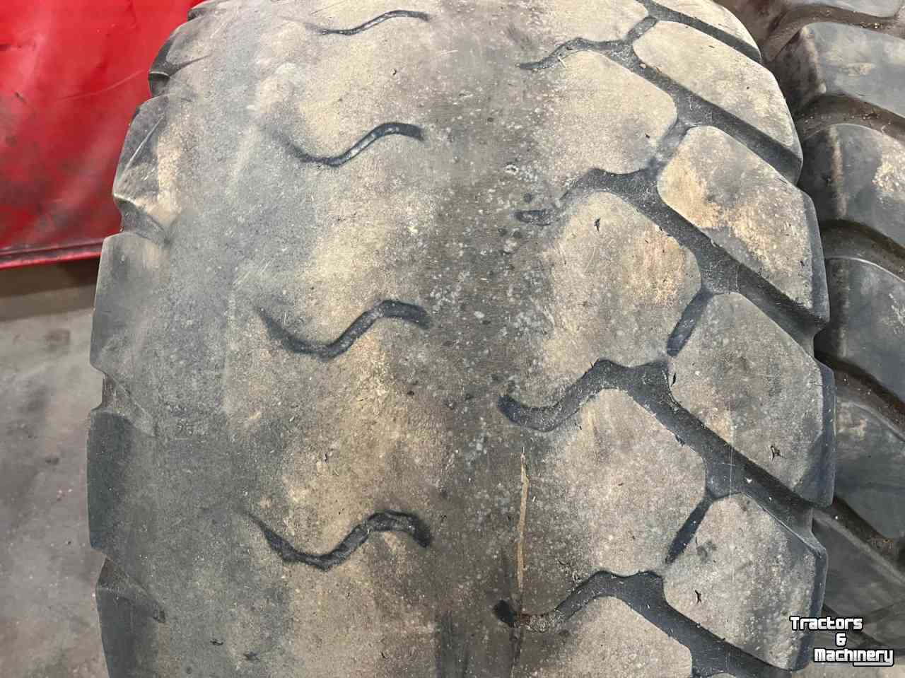 Roues, Pneus, Jantes, Barillets Jumelage Alliance 600/50-22.5 A-390