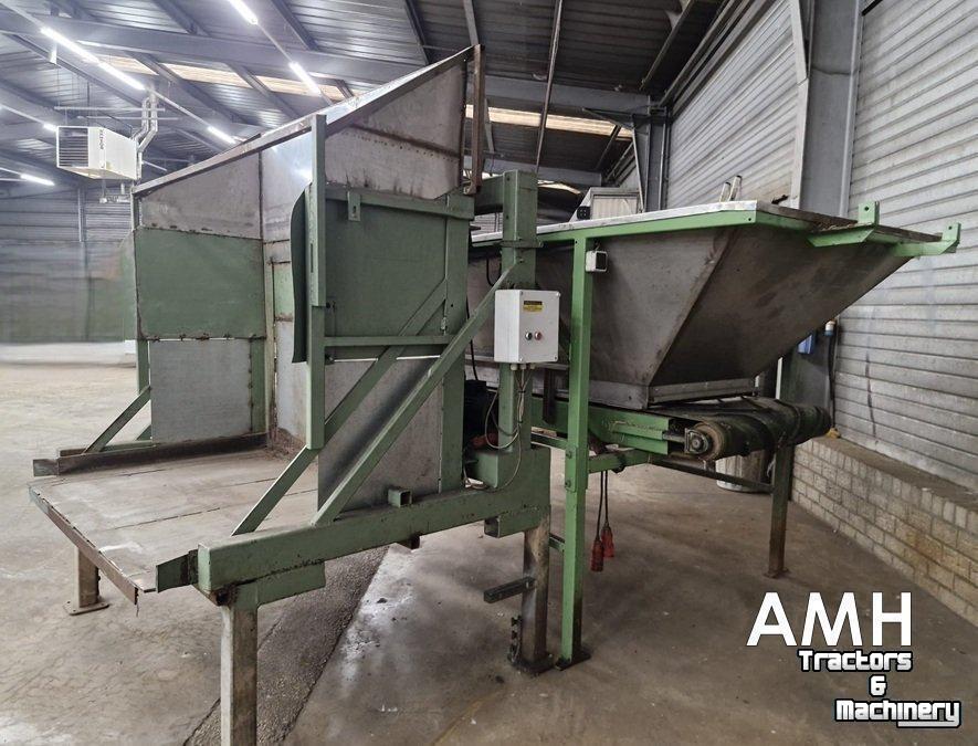 Stockage en bunker  Bunker met uitvoerband+kantelaar – complete set,  Dosierbunker mit Austragsband inklusive Kistenkipper (Komplettset)