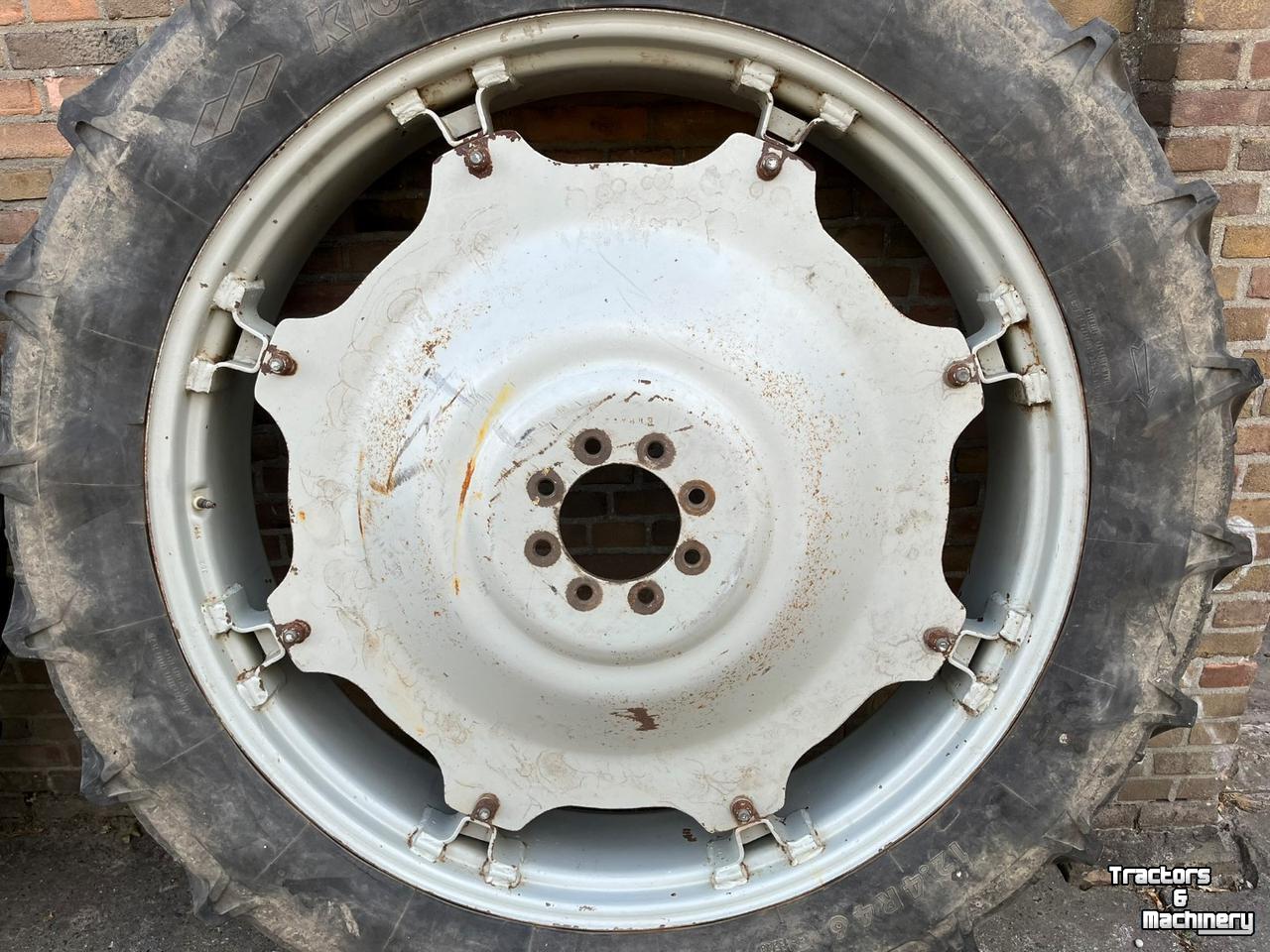 Roues, Pneus, Jantes, Barillets Jumelage Kleber 9.5R32 EN 12.4R46
