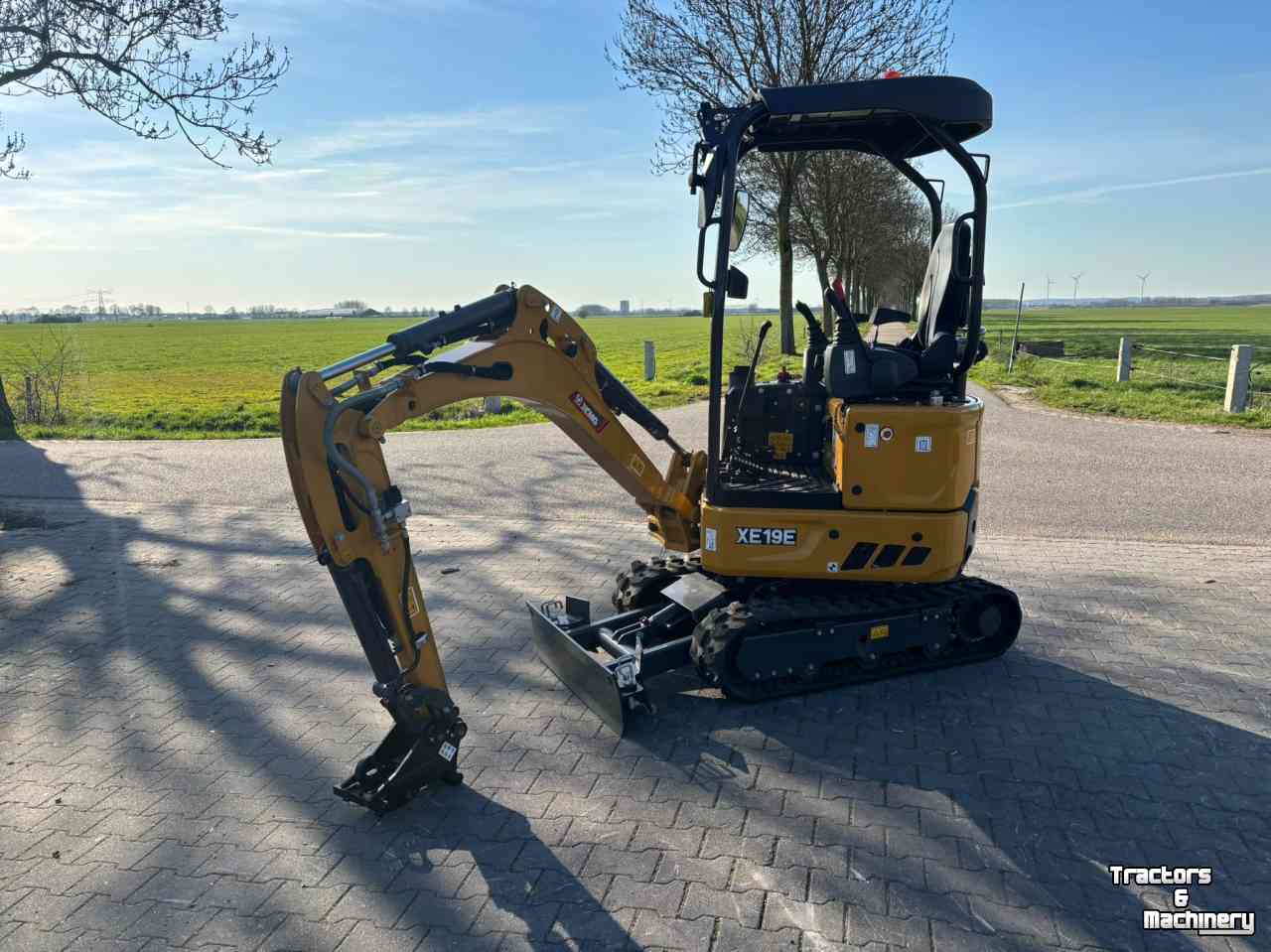 Mini pelleteuse XCMG XE19E  Minigraver, graafmachine