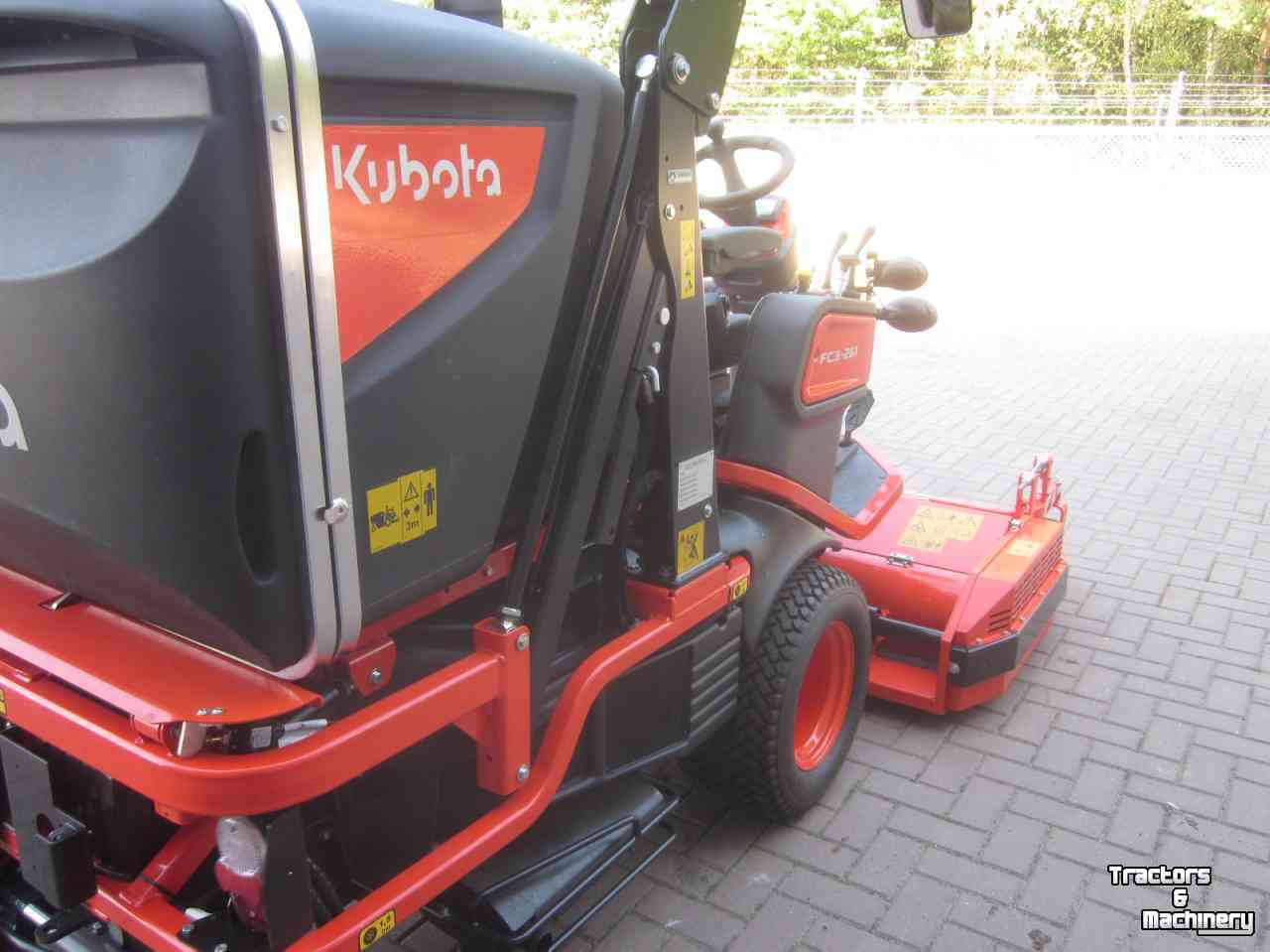 Tracteur Tondeuse Autoporté Kubota KUBOTA FC3 261 HD |2024 | 14 DRAAIUREN