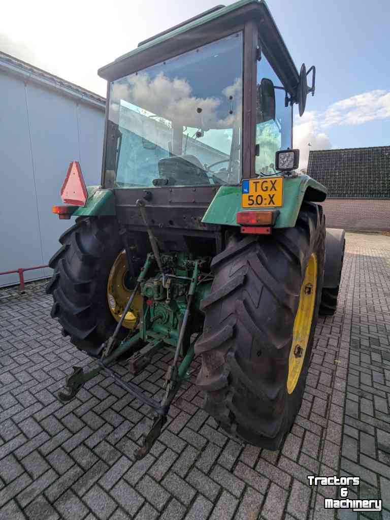 Tracteur John Deere 3040