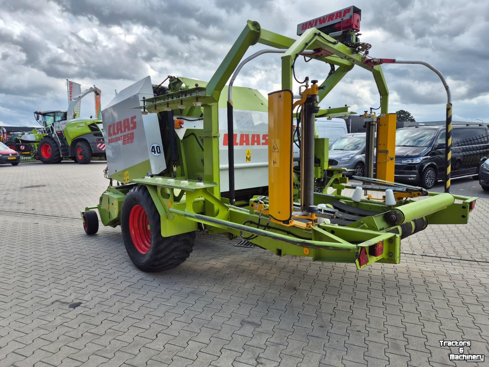 Presses Claas Rollant 250 Uniwrap