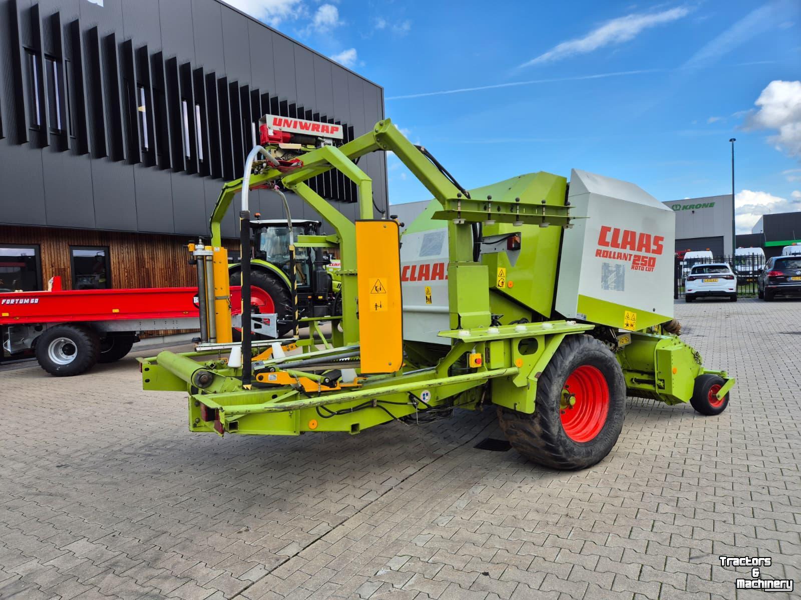 Presses Claas Rollant 250 Uniwrap