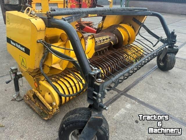 Pick up New Holland Graspickup