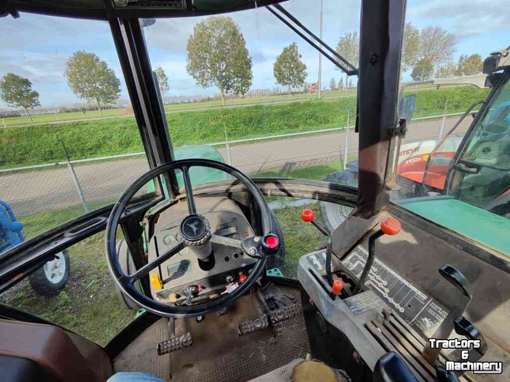 Tracteurs John Deere 4650 2wd