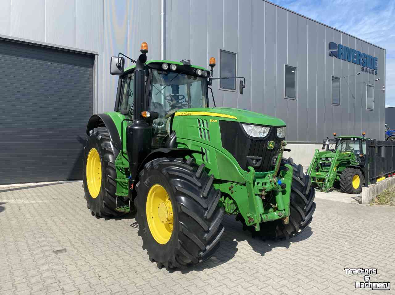 Tracteur John Deere 6175M