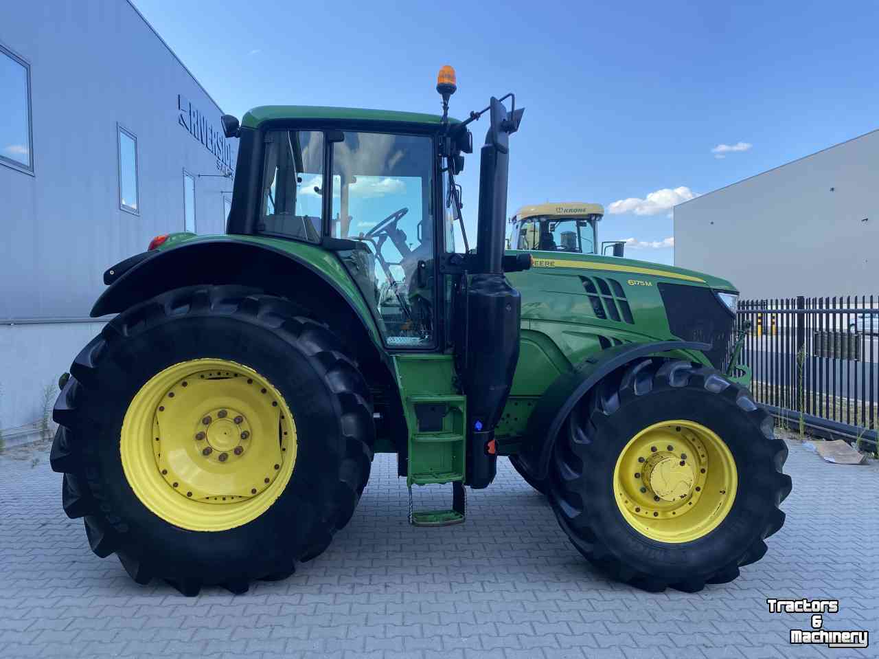 Tracteur John Deere 6175M